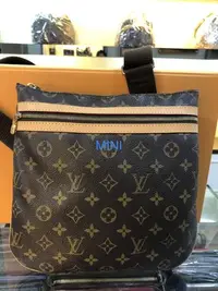 在飛比找Yahoo!奇摩拍賣優惠-::MINI名牌精品店::LV M40044 原花 字紋 拉