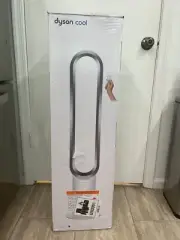 Dyson Cool AM07 Air Multiplier Bladeless Tower Fan Sealed in Plastic