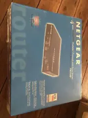 NETGEAR FIREWALL PRINT SERVER 10/100 ROUTER NETWORK WIRED FR114P PROSAFE
