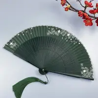 在飛比找樂天市場購物網優惠-古風團扇/古風折扇 扇子夏天便攜古風綠色折扇女式隨身古典中國