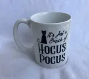 Disney Hocus Pocus Sanderson Sisters Black Cat Potion Cauldron Coffee Mug 17oz.