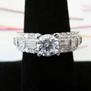 NEW STERLING SILVER 925 Unique Modern Round Emerald Glamour Ring Size 6, 7