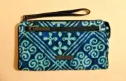 NWT Vera Bradley RFID Front Zip Wristlet Wallet Purse Bag in Cuban Tiles Cotton