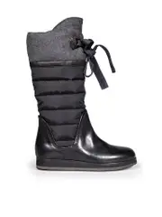 Black Leather Quilted Detail Snow Boots
