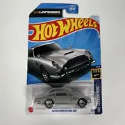 Hot Wheels Goldfinger James Bond Aston Martin 1963 DB5 HW Screen Time 7/10 #107