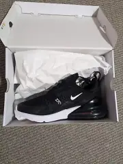 Size 9.5 - Nike air max 270 Mens