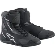 Fastback 2 Black Shoes
