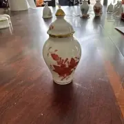 Herend Chinese Bouquet Rust Miniature Urn Vase 7104 w/ Lid Handpainted
