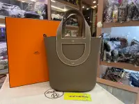 在飛比找Yahoo!奇摩拍賣優惠-☆最愛二手精品☆ HERMES In The Loop 18