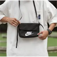 在飛比找蝦皮購物優惠-Nike Sportswear Futura 側背包