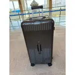 實物拍攝（福利價）RIMOWA ESSENTIAL TRUNK PLUS 33吋 雪松棕色 行李箱 83280731