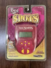 Bee Slots Casino Electronic Travel Handheld Game **New in Package 2003