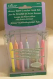 CLOVER Amour Steel Crochet Hook Set Model 3675 - Set of 6 w/Covers NEW **READ