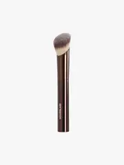 Ambient Soft Glow Foundation Brush