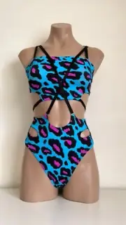 Schminke pleasure suit pole dance sling bottoms leopard bra top polewear UV