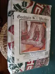 Vintage Goodwin Weavers Christmas Old World Santa Afghan Throw Blanket