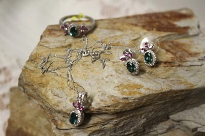 Indian Ocean Apatite, Garnet, White Topaz Earrings, Ring (Sz 9) and Pendant Set