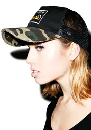 [Lauren Moshi] Jilly Cali Made Patch Trucker Hat