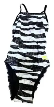 Speedo Endurance+ Womens Flyback Swimsuit 32 Racing Cut Black & White Pattern