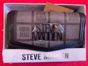 Steve Madden Wristlet Wallet Clutch Zip Beige Pebbled Logo Squares, New W/ Tags