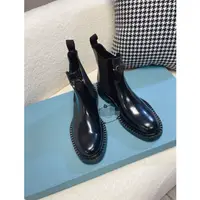 在飛比找蝦皮購物優惠-23新款 女生黑色短靴 馬丁靴 5cm組合厚底 黑色牛皮短靴
