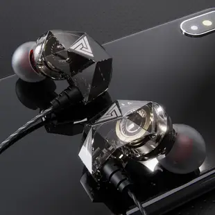Qkz AK2 運動耳機帶麥克風入耳式鑽石機身耳機