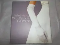 在飛比找Yahoo!奇摩拍賣優惠-The Knot Book of Wedding Gowns