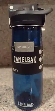 CAMELBAK Eddy+ Oxford Blue Water Bottle BPA Free Leak Proof 25 oz (.75 L) NWT