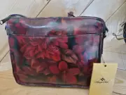 Patricia Nash Crossbody Bag! NWT! Burgundy floral, Blk strap, silver hardware~