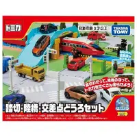 在飛比找金石堂精選優惠-TOMICA陸橋平交道組（可接Plarail） TW209 