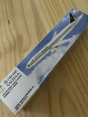 premier planes collectable Scale model boeing 777-300er Arabia Saudita