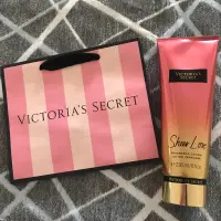 在飛比找蝦皮購物優惠-［香港帶回✨全新未使用］VICTORIA'S SECRET 