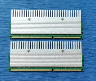 創見 aXe DDR3-2133 4Gx2=8G 電競記憶體 同廠牌 同顆粒 同週期 雙面 雙通道 超頻 原廠終保。