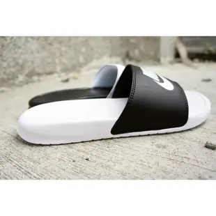 【A-KAY0】NIKE 男女 BENASSI JDI MISMATCH 黑白 白黑【818736-011】