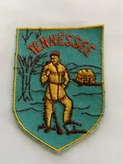Vintage TENNESSEE Patch featuring Daniel Boone 2 x 2.5 inch