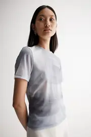 Odessa Mesh Tee Seamist Print Size 4 | Elka Collective