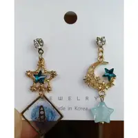 在飛比找蝦皮購物優惠-韓國星星月亮針式耳環，購自貝果的小小伸展台