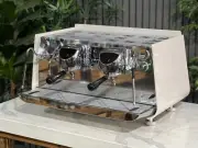VICTORIA ARDUINO EAGLE ONE 2 GROUP BRAND NEW ESPRESSO COFFEE MACHINE WHITE CAFE