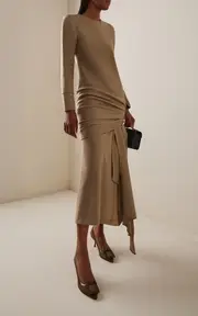 [Roger Vivier] Viv in the City Faille Pumps