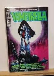 Vampirella #4 Harris Comics 1993 - Dave Stevens Coupon Included