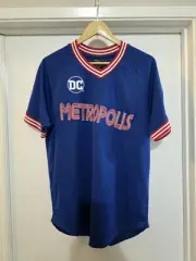 DC Superman Metropolis Jersey Shirt Mens M Medium Clark Kent #1 BoxLunch NWT