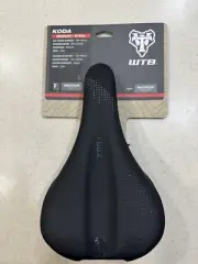 Koda Medium Steel Black Saddle