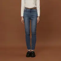 在飛比找momo購物網優惠-【GIORDANO 佐丹奴】女裝高彈力高腰貼身牛仔褲(34 