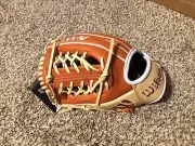 LHT Wilson A2000 1789 11.5" Baseball Glove