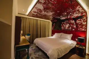 烏魯木齊華爾雲藝術酒店Xingchen Business Hotel