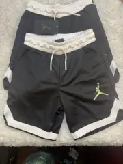 Nike Air Jordan Basketball Shorts Jumpman Black Kids Boys, Size Small 8-10 Years