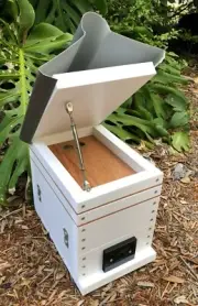 Stingless Native Bee Hive Honey Frame Design With Roof | Composite OATH BeeHive