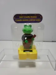 SOLAR POWERED DANCING CROCODILE ROCK BOBBLE HEAD TOY SUN CATCHER NEW
