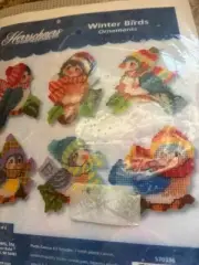 Herrschners WINTER BIRDS Christmas Ornaments Plastic Canvas Kit