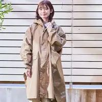 在飛比找momo購物網優惠-【KIU】成人空氣感有袖斗篷雨衣(163911 米色)